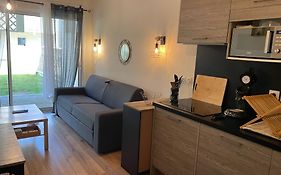 Appartement 200m de l'océan avec piscine extérieure