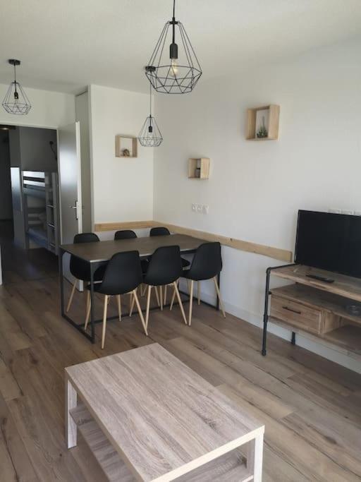 Appartement 200m de l'océan avec piscine extérieure Mimizan Exterior foto